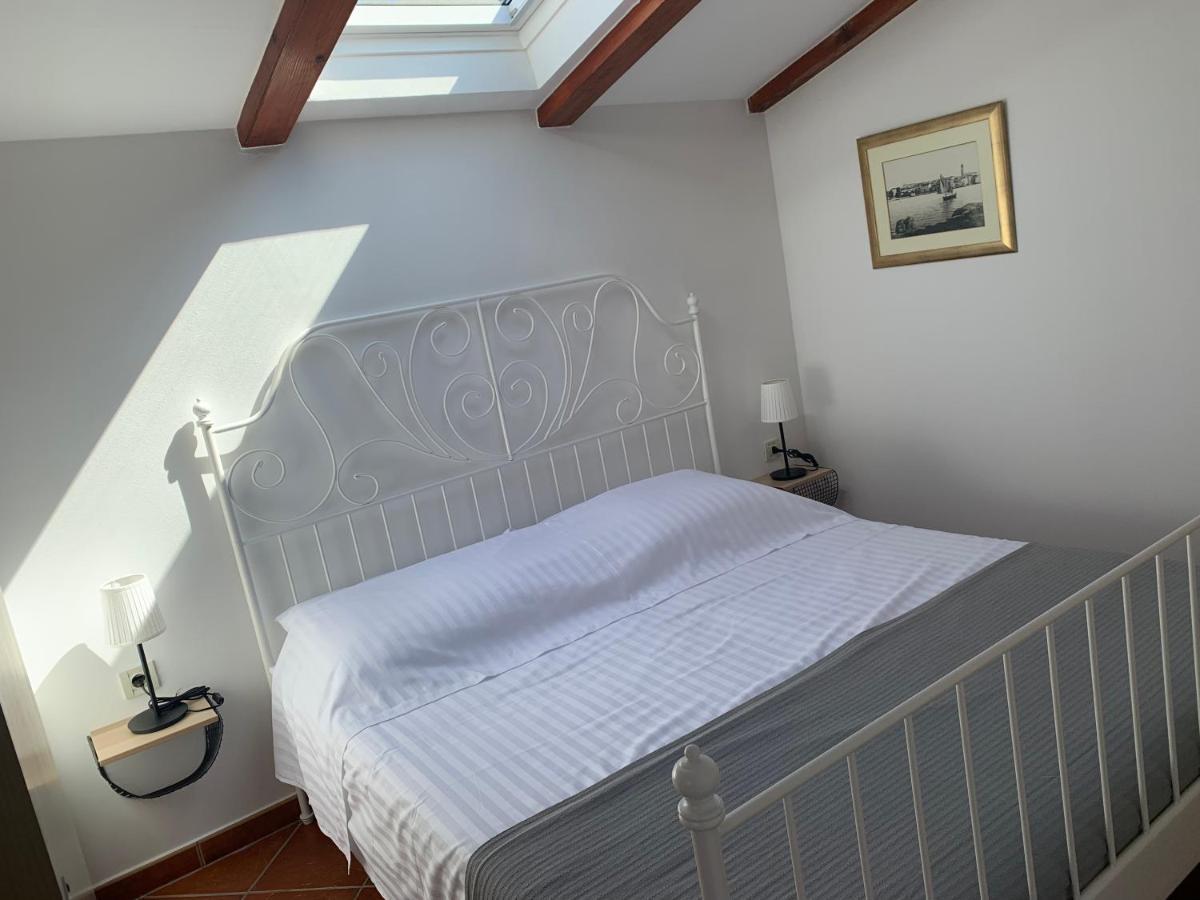 Seaside Apartments Petar Крк Екстер'єр фото