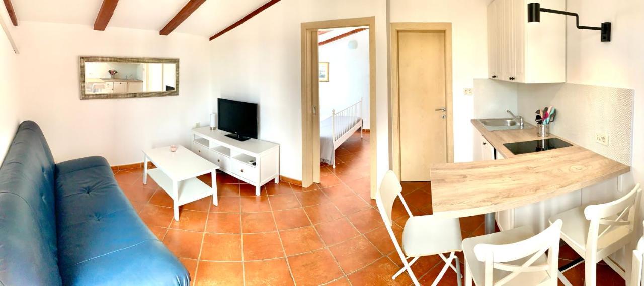 Seaside Apartments Petar Крк Екстер'єр фото