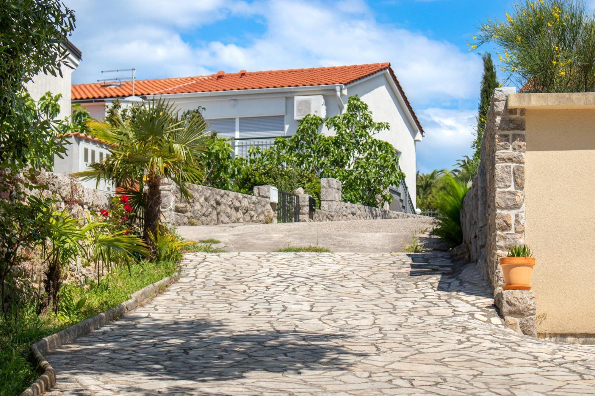Seaside Apartments Petar Крк Екстер'єр фото